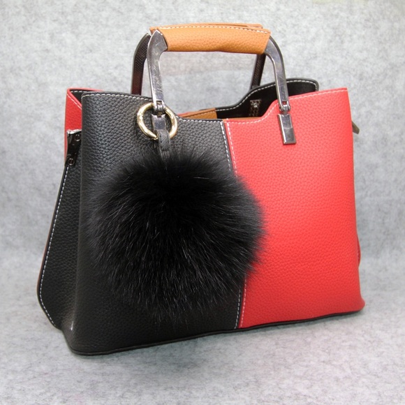 Real fur Fluffy keychain- KC001 Black - Picture 2 of 3